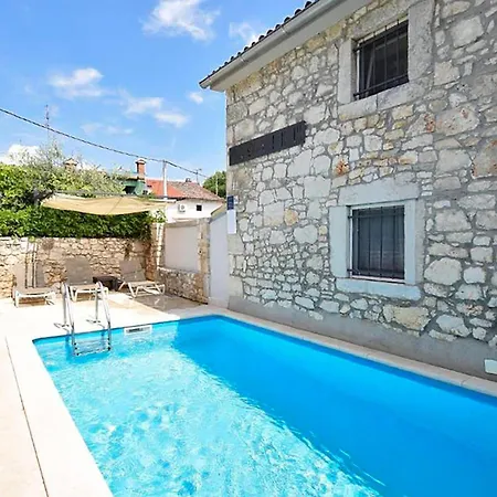 בית נופש Stunning In *