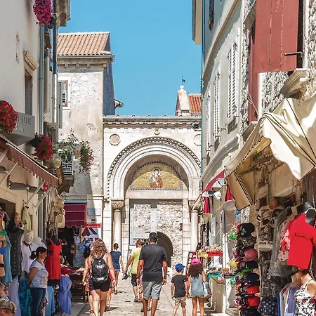 Stunning In Poreč
