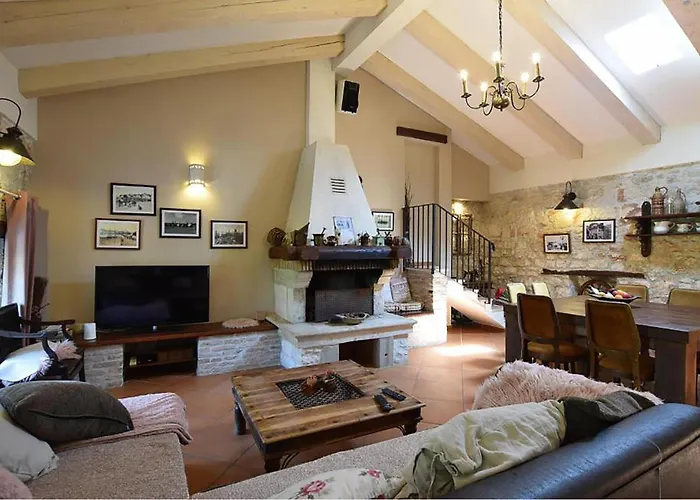 Stunning In Ferienhaus